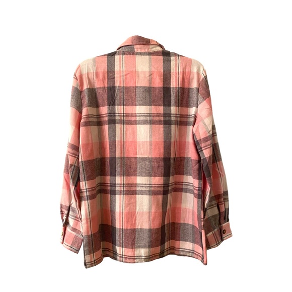 NWOT Pink, Grey & White The Ultimate Chic Plaid Button Up Flannel Large - Picture 8 of 8